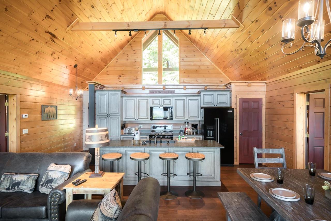 Another Day In Bearadise By Stony Brook Cabins Gatlinburg Exterior foto